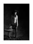 Nathalie Z., Akt mit Hut