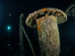 MS Peltastis bei Nacht