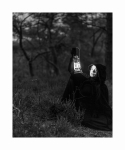 Stephanie im Herbstwald